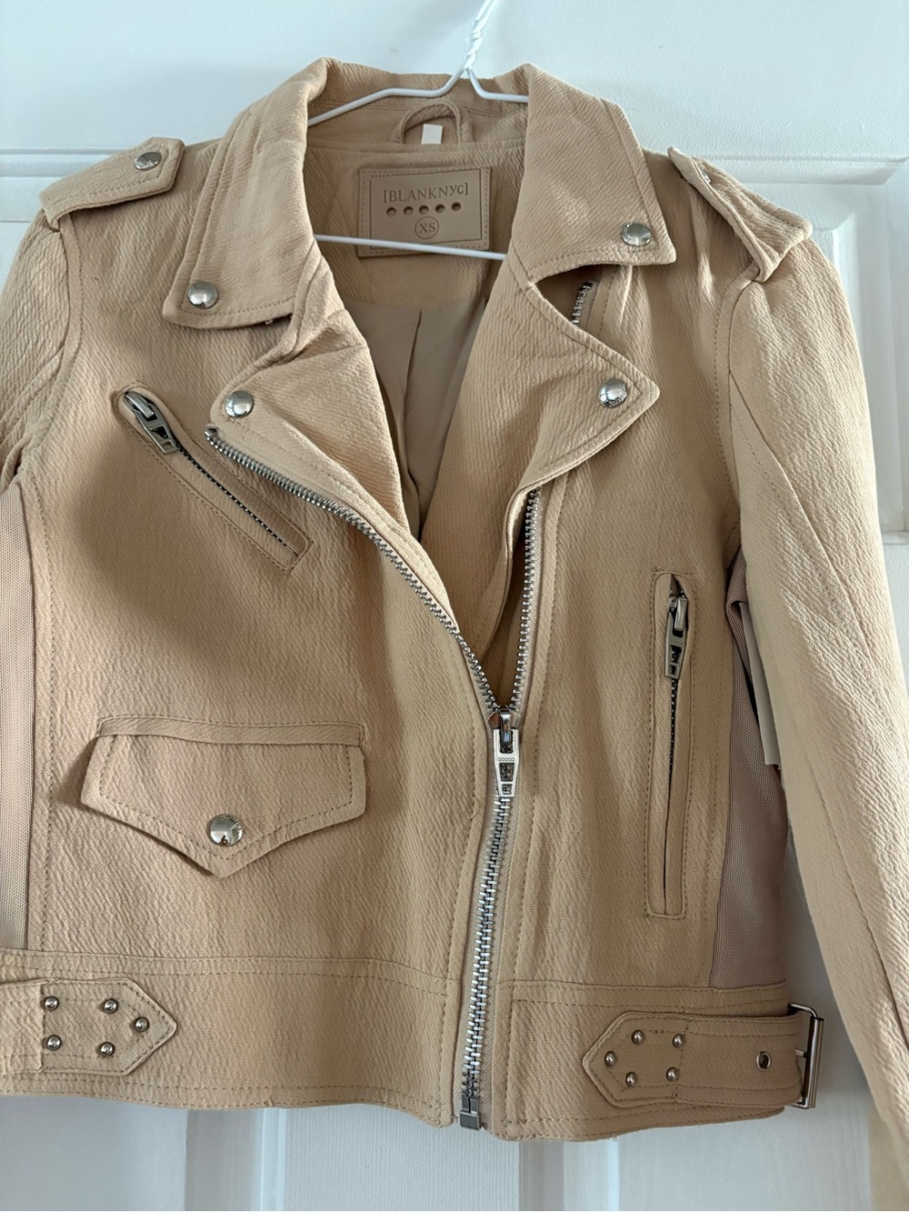 Blank NYC Women's Beige Textured Blazer